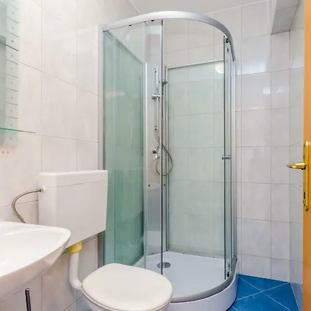 Leona A 2 * Zaton (Dubrovnik-Neretva)