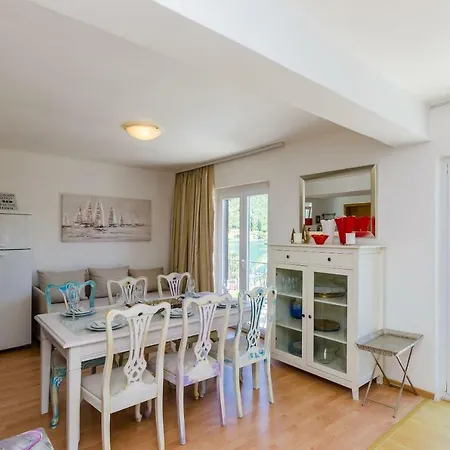 Leona A 2 Apartman Zaton (Dubrovnik-Neretva)