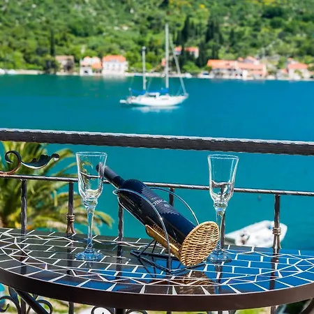 Leona A 2 * Zaton (Dubrovnik-Neretva)