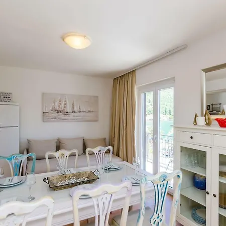 Leona A 2 Apartmán