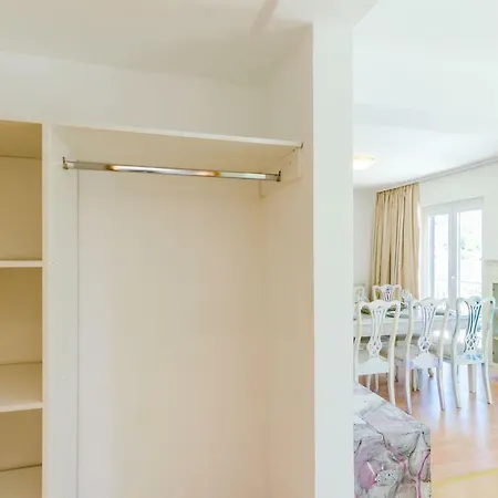 Leona A 2 Apartmán *
