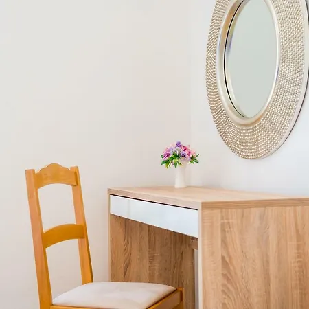 Apartmán Leona A 2 *